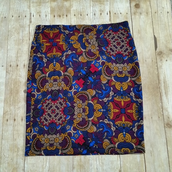 LuLaRoe Dresses & Skirts - Lularoe Cassie Skirt Brocade Blue/Gold Size 3XL